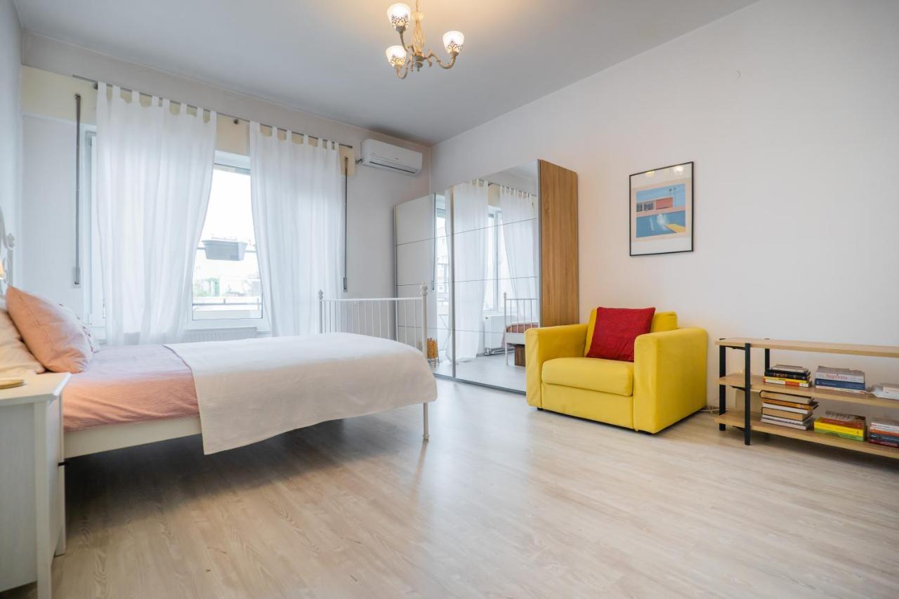 Bucharest Cozy Studio מראה חיצוני תמונה